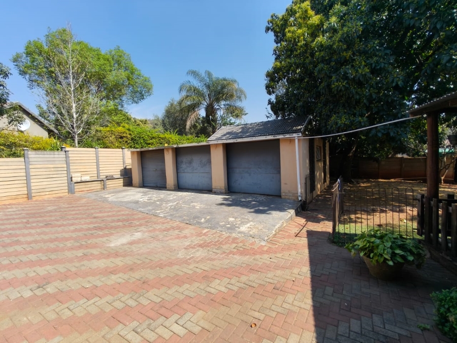 4 Bedroom Property for Sale in Protea Park North West